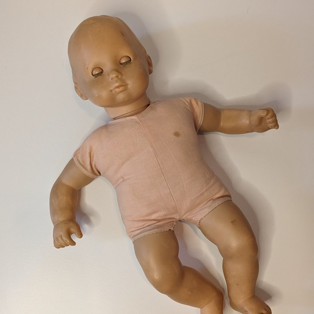 American Girl - Pleasant Company Bitty Baby Blonde Eye Lashes and Gray Eyes